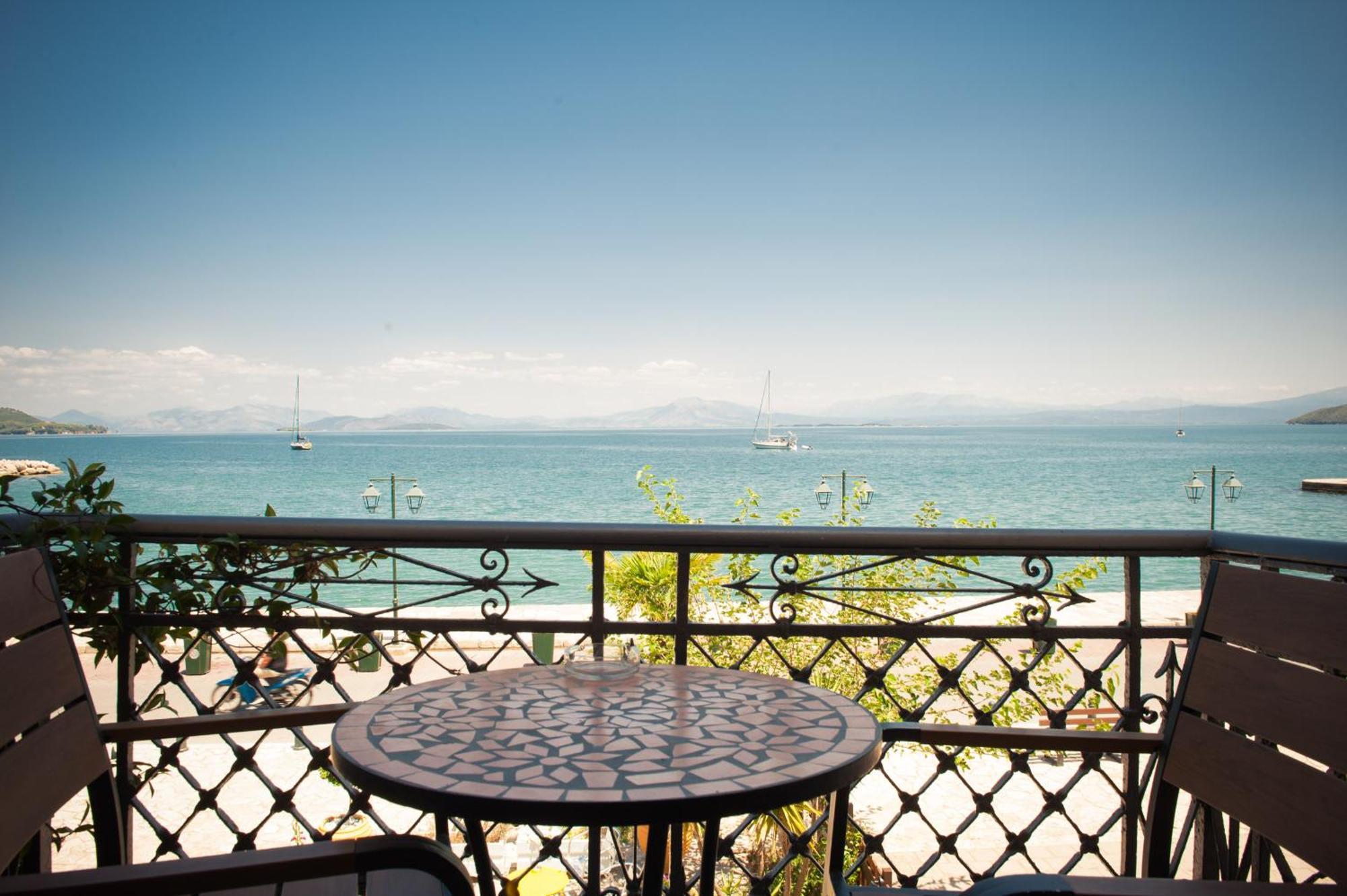 Pegasus Hotel Vonitsa Bagian luar foto