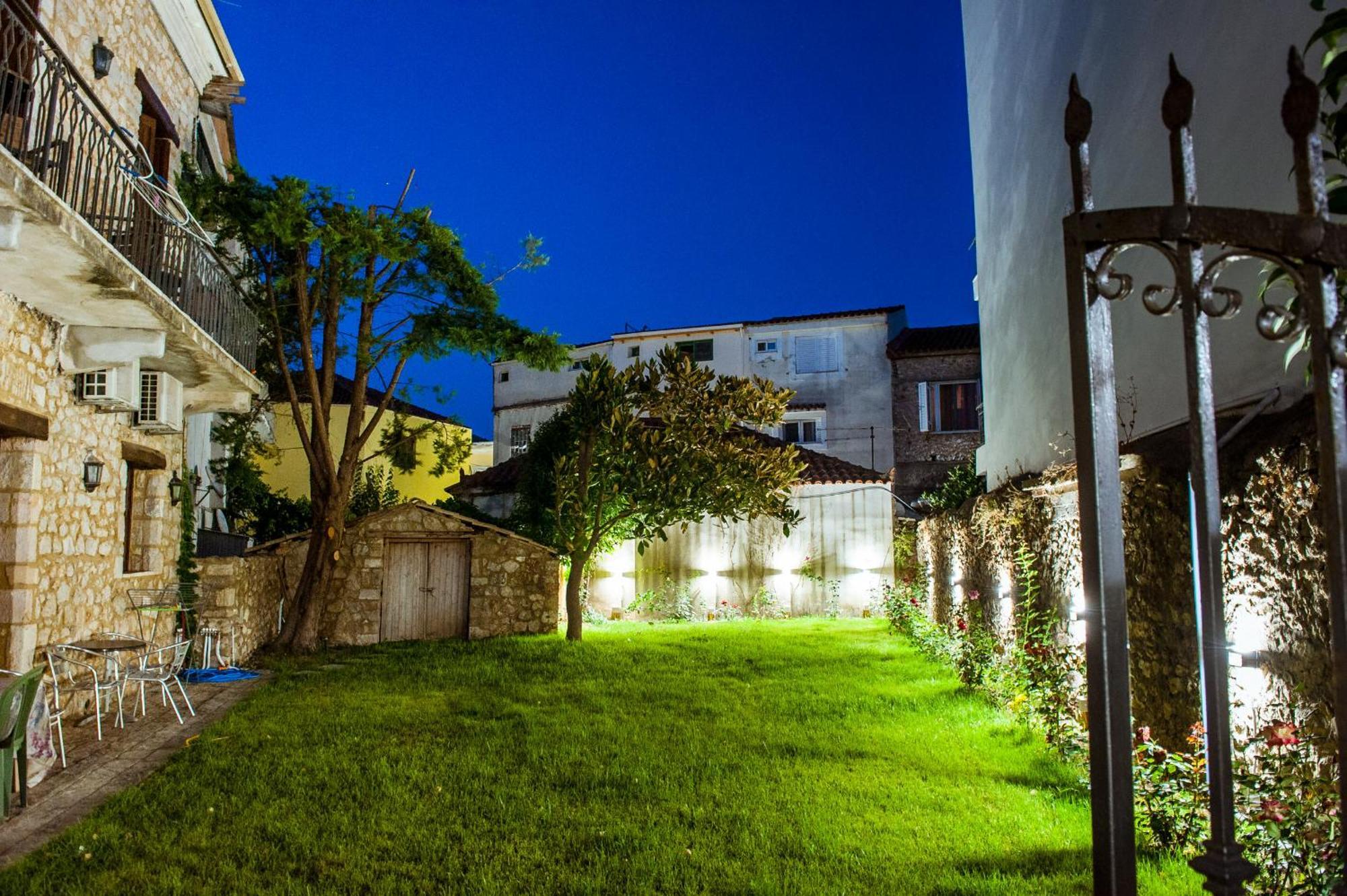 Pegasus Hotel Vonitsa Bagian luar foto